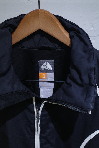 2000`S NIKE ACG TECHNICAL PIPING JACKET