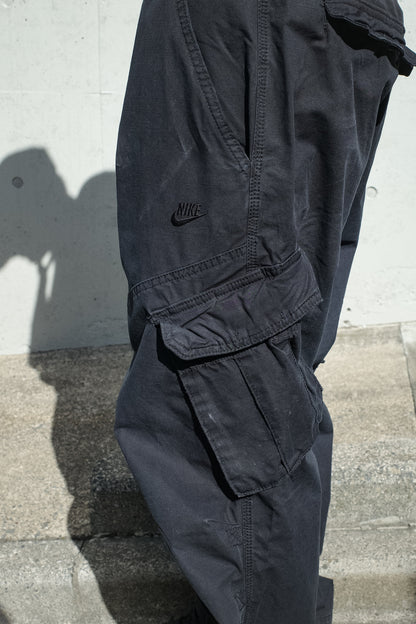 DEADSTOCK 2000`S NIKE CARGO TROUSERS 32