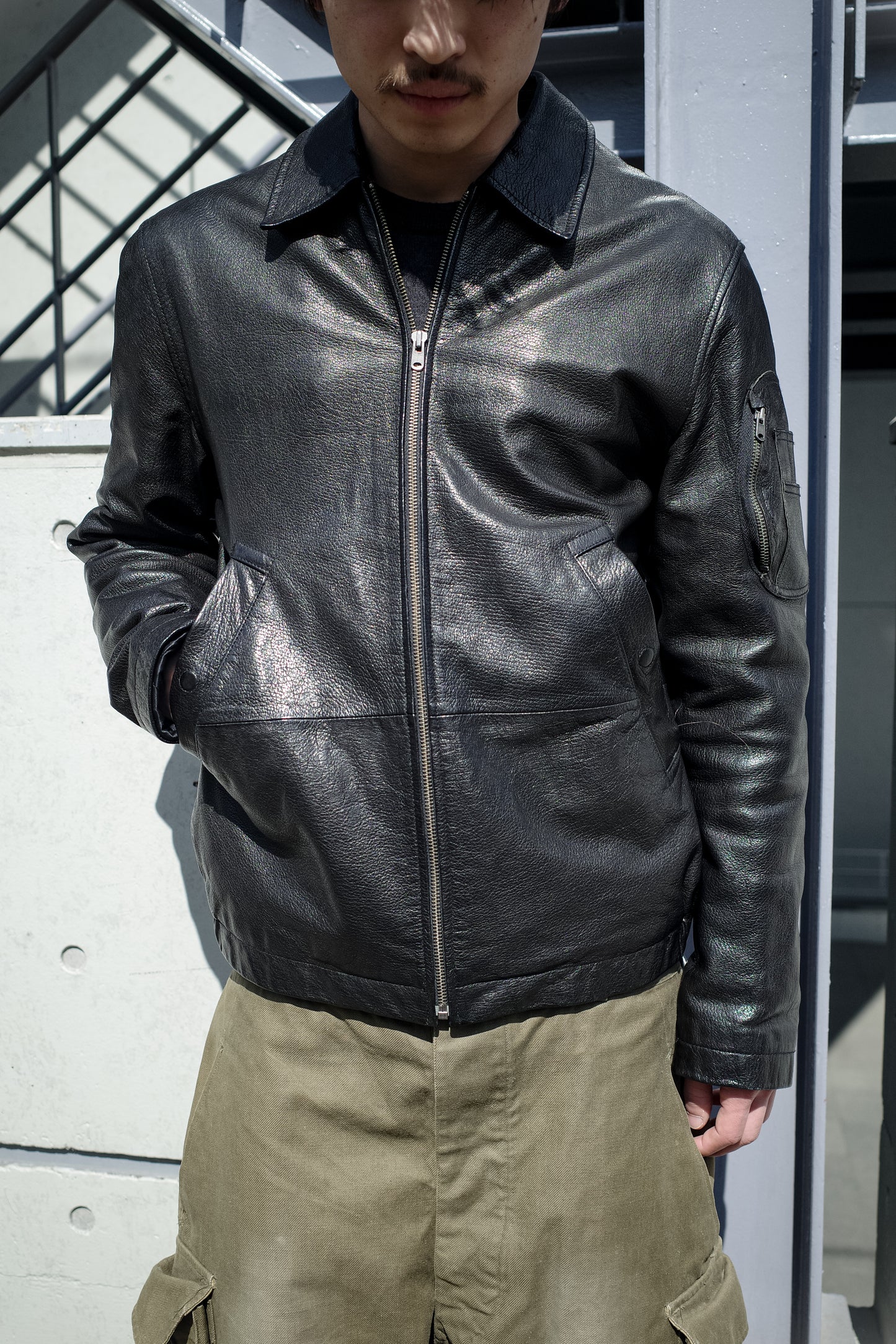 2000`S DKNY LEATHER JACKET