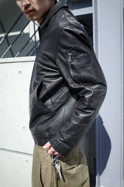 2000`S DKNY LEATHER JACKET