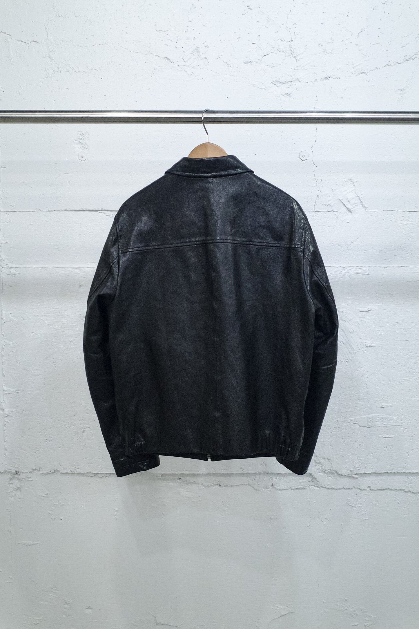 2000`S DKNY LEATHER JACKET