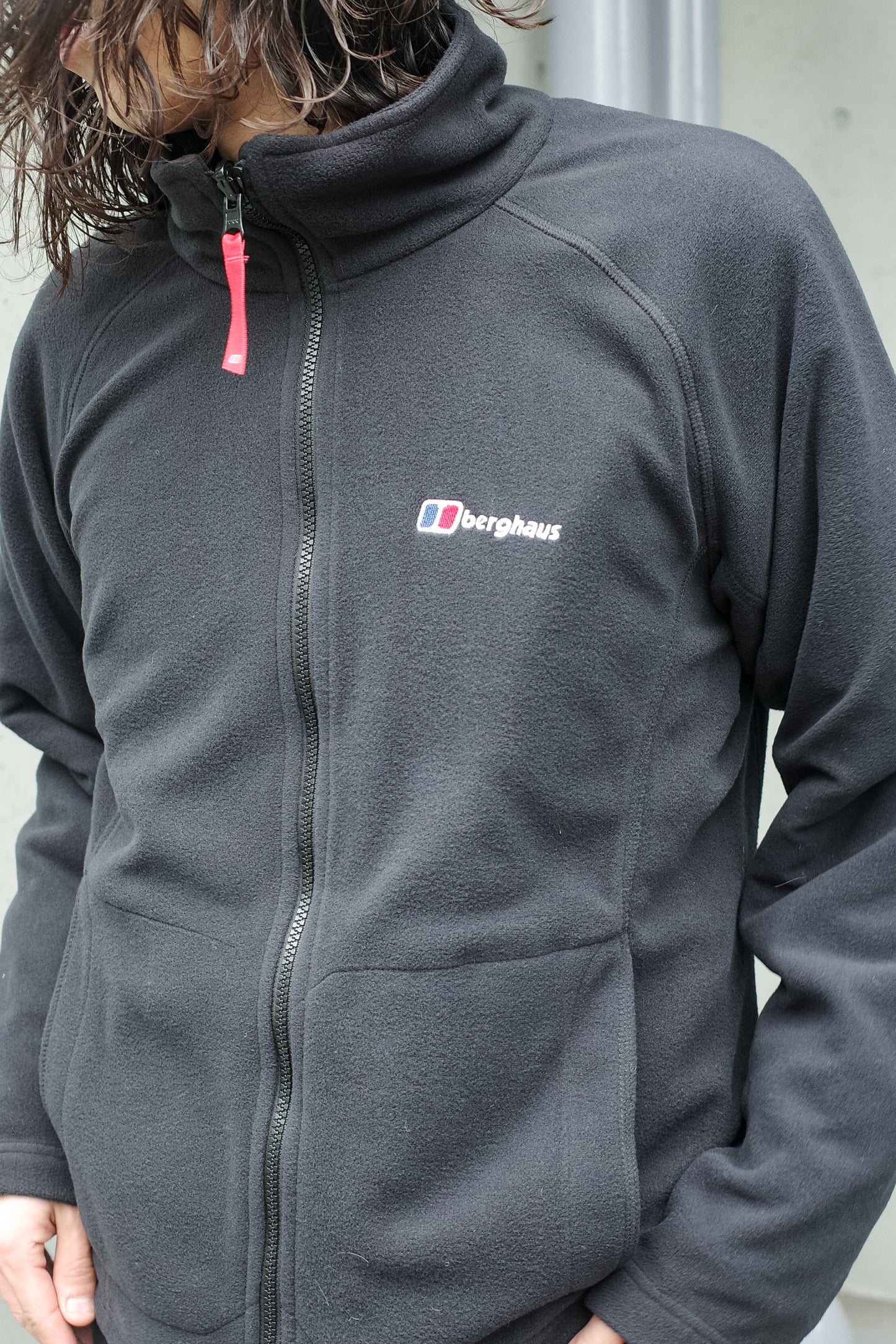 2000`S BERGHAUS NYLON SHELL JACKET